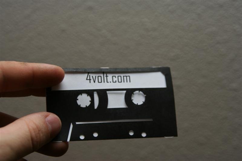 Макет Бизнес-карта в виде cassette tape для лазерной резки