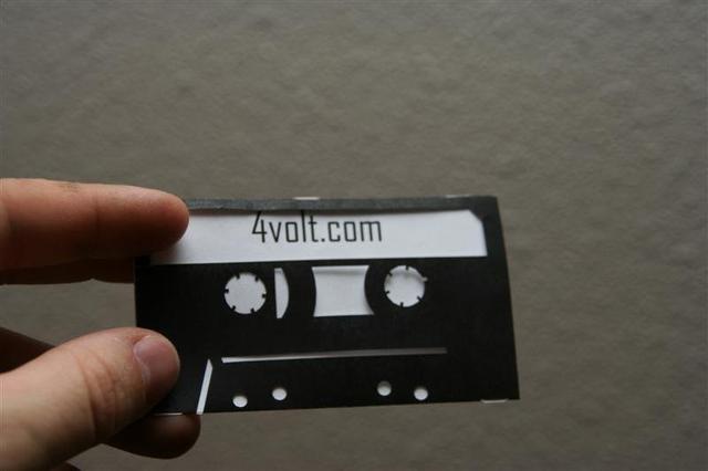Макет Бизнес-карта в виде cassette tape для лазерной резки — изображение 3