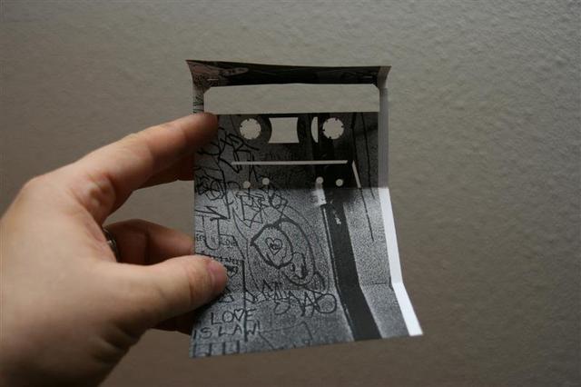 Макет Бизнес-карта в виде cassette tape для лазерной резки — изображение 2