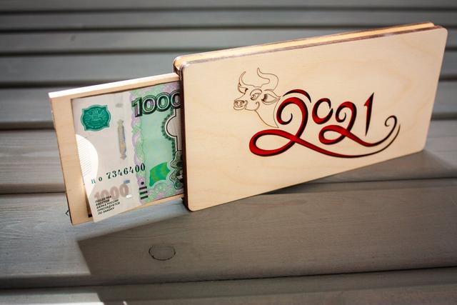 Макет Деревянный макет конверта-сувенира в виде денежной упаковки для лазерной резки к новому году 2021