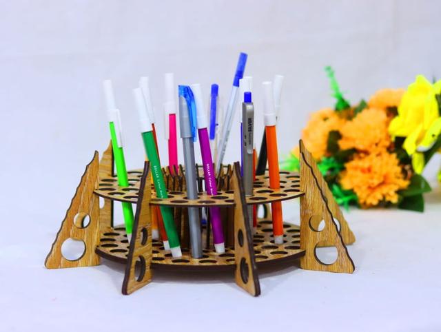 Макет Деревянный настольный органайзер-подставка для ручек с держателем для кистей для лазерной резки — изображение 9
