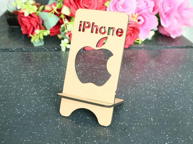 Макет Деревянный стенд для iPhone для лазерной резки вектор — изображение 3