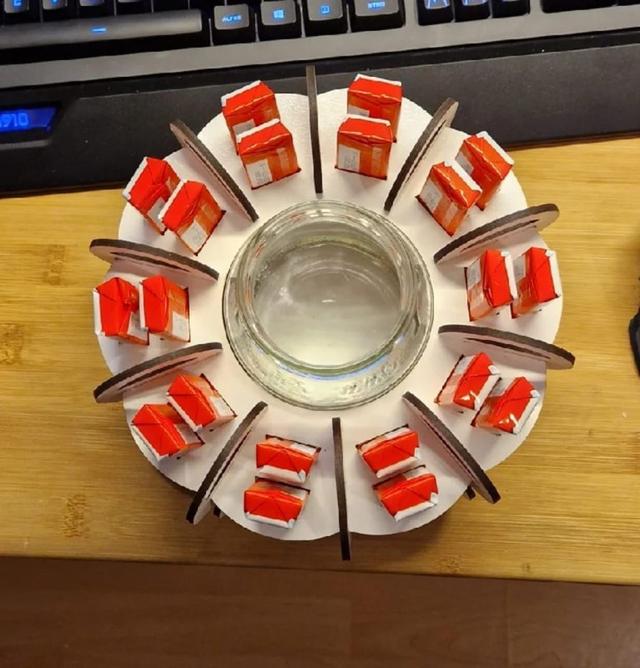 Макет Державка для конфет Kinder для лазерной резки — изображение 3