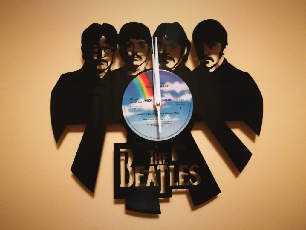 Макет Макет виниловых часов в виде часов с логотипом The Beatles для лазерной резки формат dxf