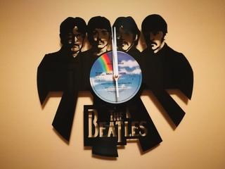 Интересный макет Макет виниловых часов в виде часов с логотипом The Beatles для лазерной резки формат dxf