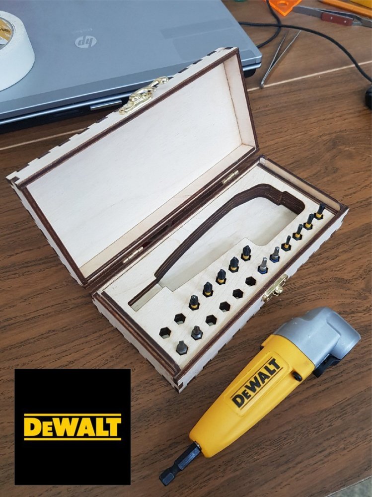 Макет Макет деревянной коробки для лазерной резки под угловую насадку Dewalt