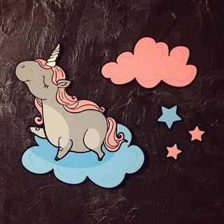 Интересный макет Макет для лазерной гравировки Облака с единорогом