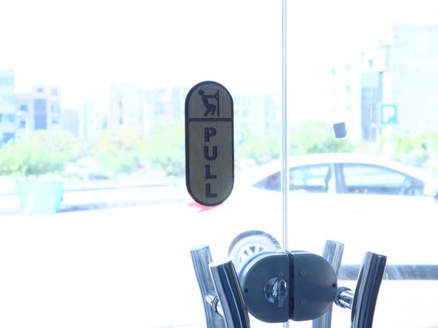 Макет Макет для лазерной резки вывески Push-Pull — изображение 6