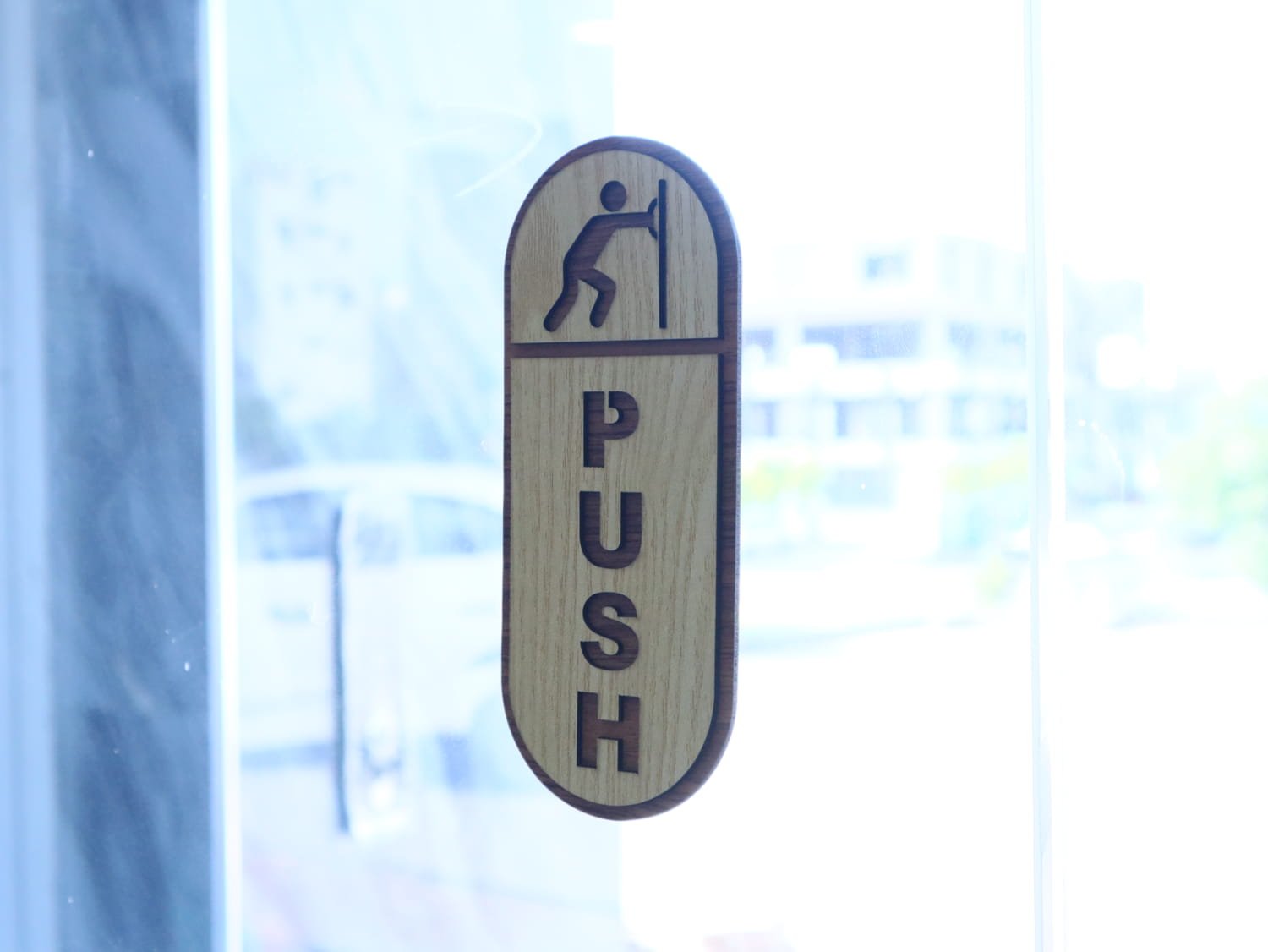 Макет Макет для лазерной резки вывески Push-Pull