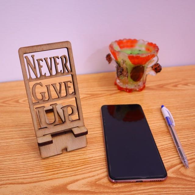 Макет Макет для лазерной резки подставки для телефона Never give up из фанеры 6 мм формат dxf — изображение 7