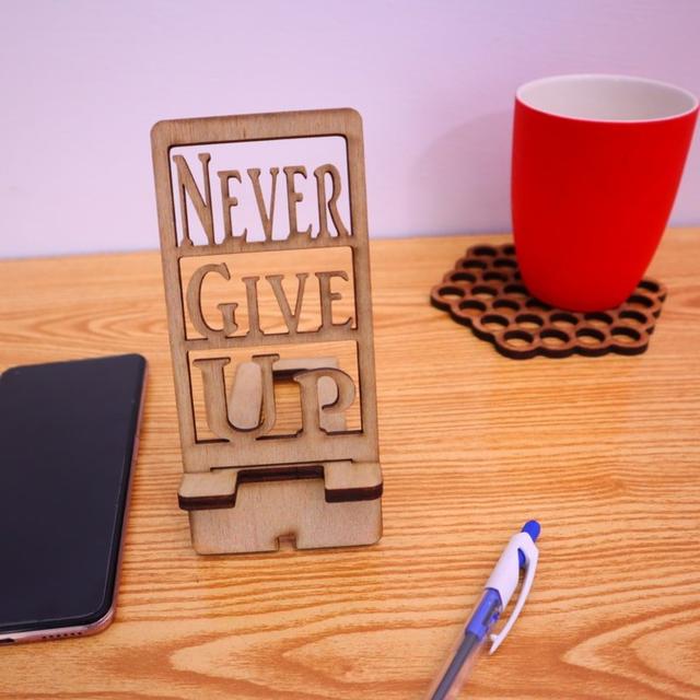 Макет Макет для лазерной резки подставки для телефона Never give up из фанеры 6 мм формат dxf — изображение 11