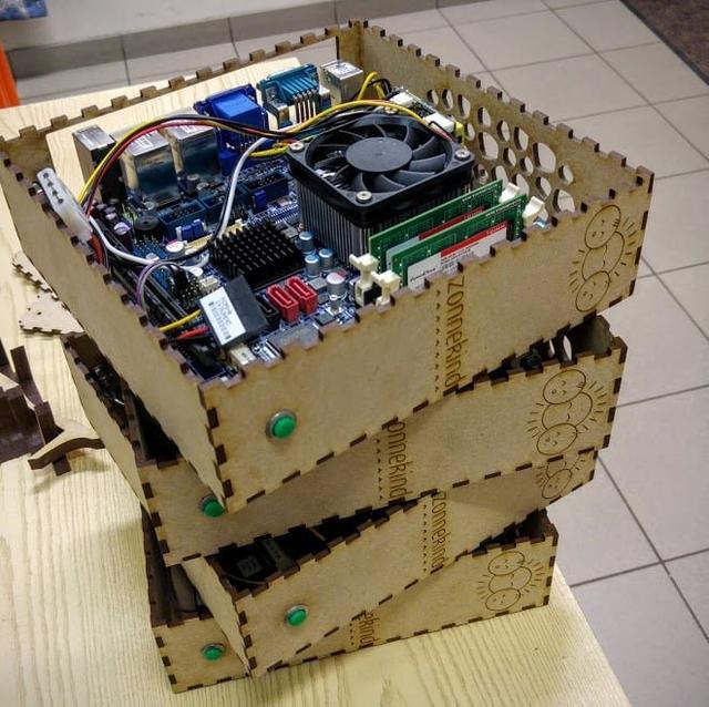Макет Макет для лазерной резки простой коробки формата ITX — изображение 3