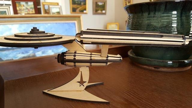 Макет Макет для лазерной резки USS Enterprise — изображение 2