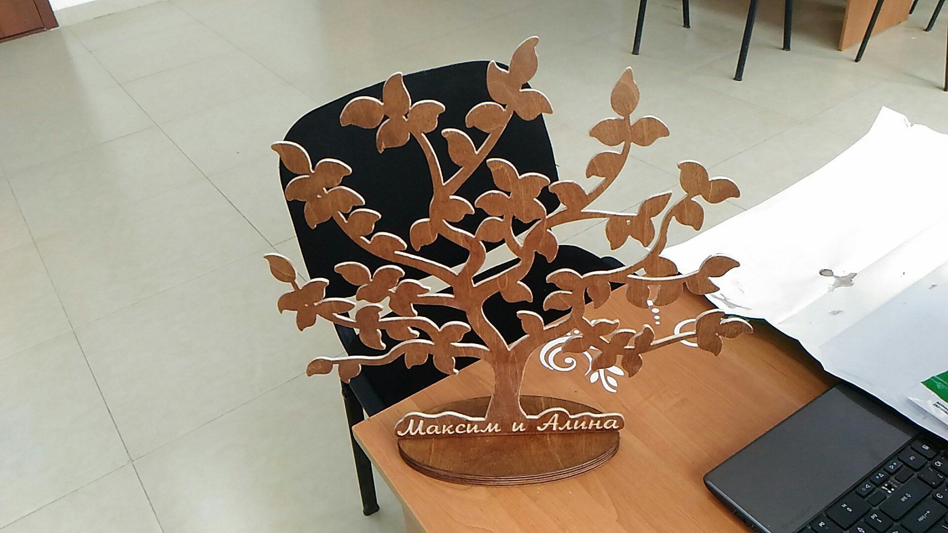Макет Макет для 3D подставки в виде дерева формат dxf