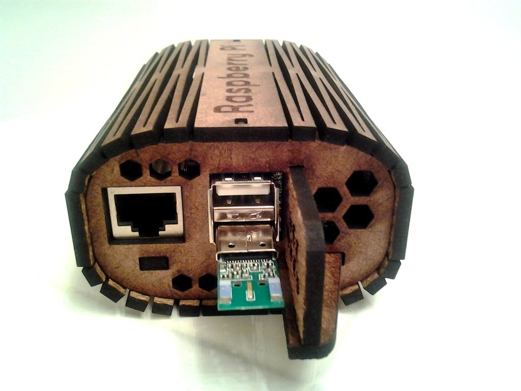 Макет Макет корпуса для Raspberry Pi для лазерной резки файл SVG