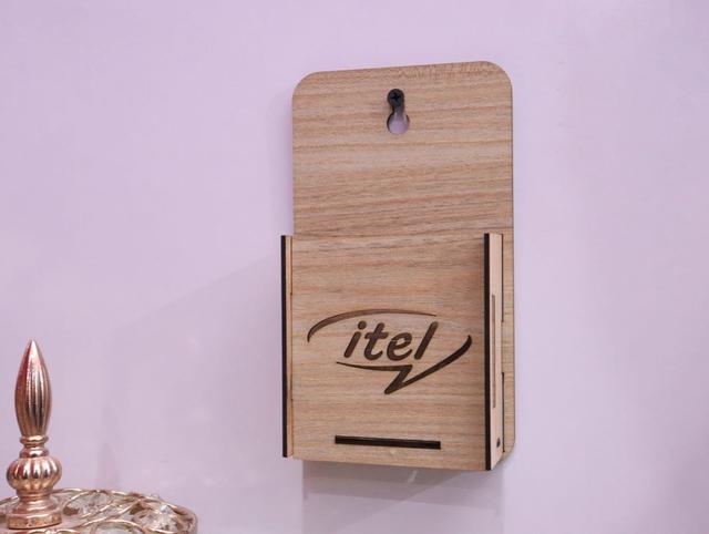 Макет Настенный мобильный держатель с логотипом itel для лазерной резки — изображение 4