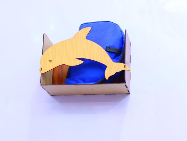 Макет Настенный shelf в виде дельфина макет для лазерной резки — изображение 1