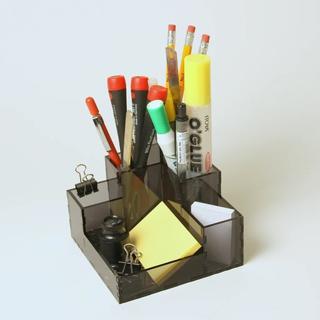 Интересный макет Настольная подставка для лазерной резки файл dxf