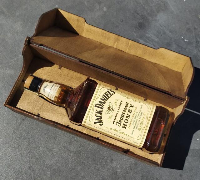 Макет Подарочная коробка для Jack Daniels 4 мм для лазерной резки SVG-файл — изображение 2