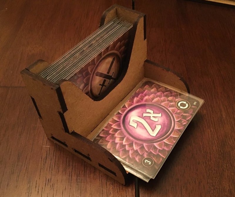 Макет Подставка для колоды карт из Gloomhaven для лазерной резки