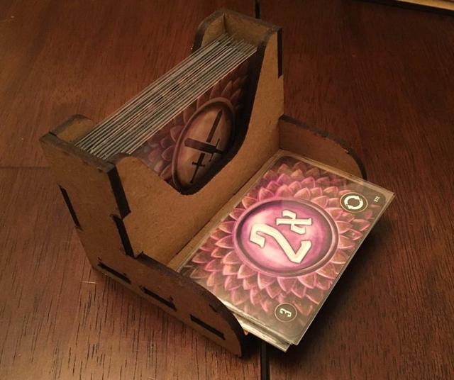 Макет Подставка для колоды карт из Gloomhaven для лазерной резки