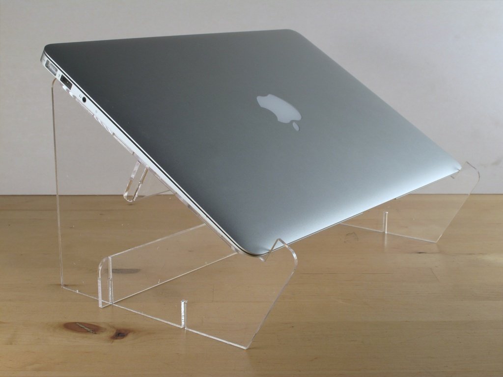 Макет Подставка для ноутбука MacBook Air из акрила 3 мм для лазерной резки файл SVG
