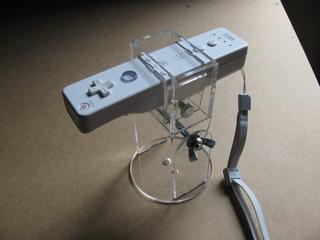 Интересный макет Подставка для Wii Remote для лазерной резки векторный макет