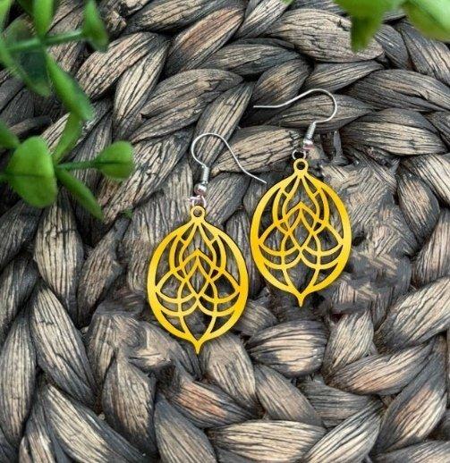 Макет Серьги-разорванные сердца для лазерной резки вектор