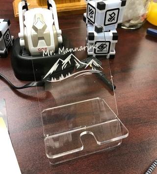 Интересный макет Чертеж для лазерной резки акриловой подставки под телефон
