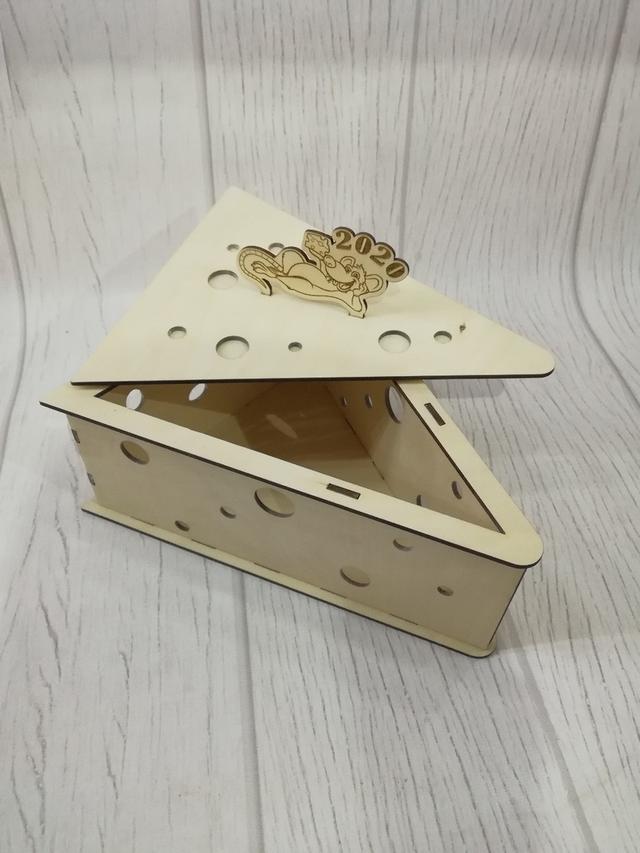 Макет Чертеж для лазерной резки деревянной коробки в форме сыра