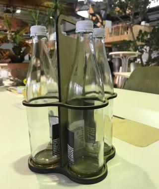 Интересный макет Чертеж для лазерной резки подставки под 4 бутылки формат dxf