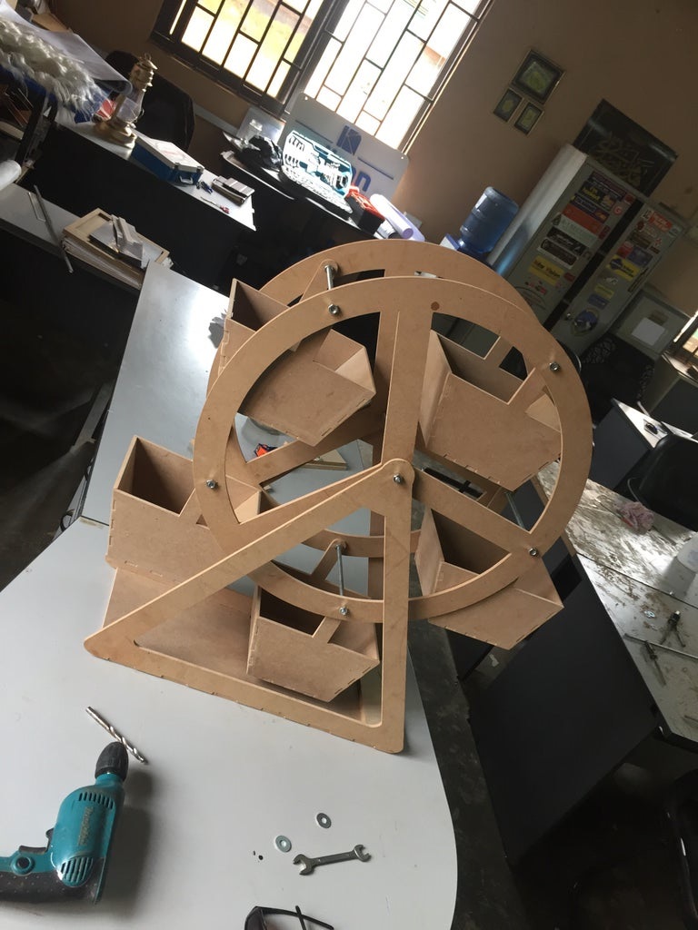 Макет Чертеж колеса обозрения для лазерной резки формат dxf