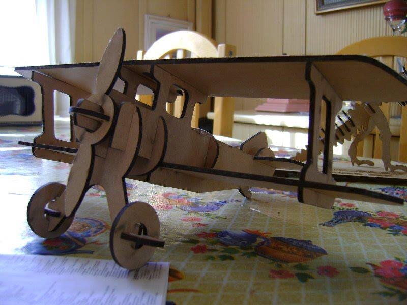 Макет Чертёж деревянного самолёта для лазерной резки формат dxf