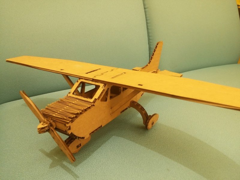 Макет Чертёж для лазерной резки картонного самолёта Cessna