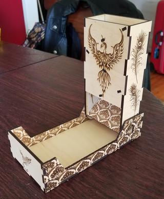 Интересный макет Чертёж для лазерной резки складной башни для игральных костей