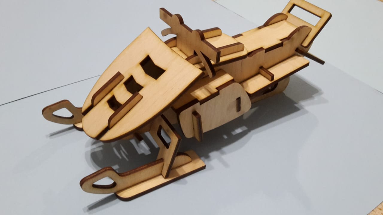 Макет Чертёж для лазерной резки снегохода из фанеры формат dxf