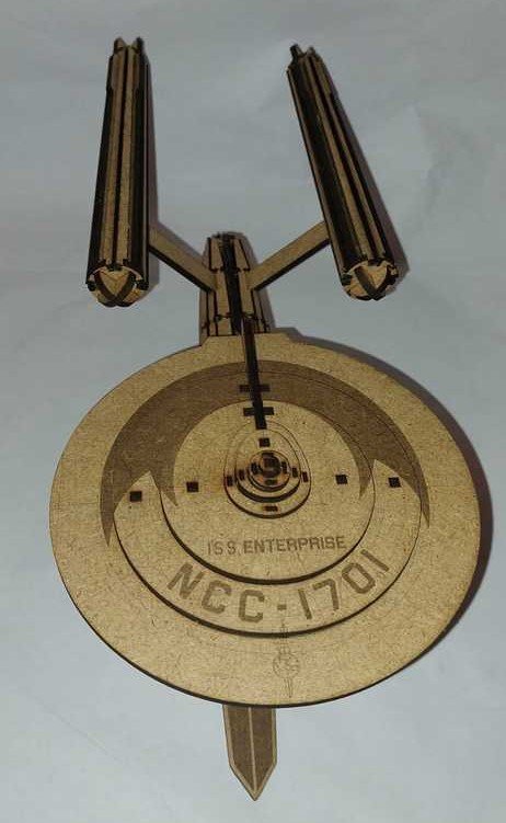 Макет Чертёж для лазерной резки Terran ISS Enterprise формат dxf