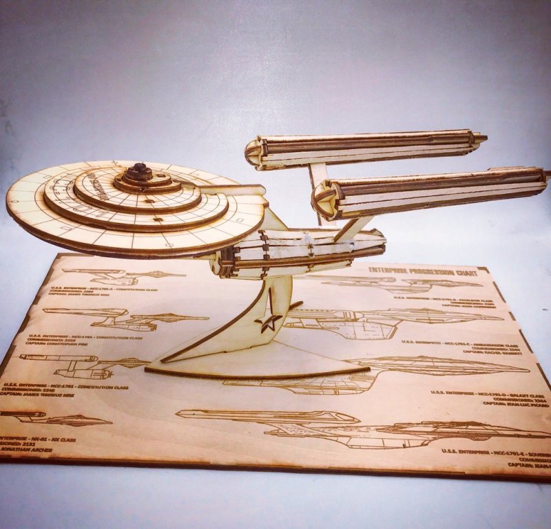 Макет Чертёж USS Enterprise для лазерной резки DXF файл
