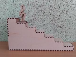 Интересный макет Шаблон для лазерной резки подставки для демонстрации ступеней деревянной лестницы