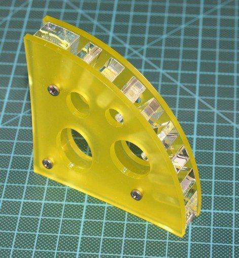 Макет держатель для USB-флешек в виде сыров для лазерной резки макет для станка
