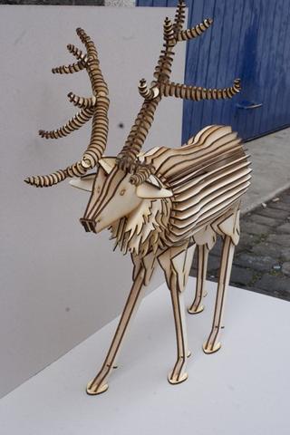 Интересный макет 3D модель фигурки оленя для лазерной резки файл DXF