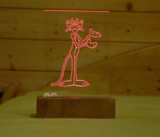Интересный макет 3D-макет акрисовой лампы в виде розовой пантеры для лазерной резки формат dxf