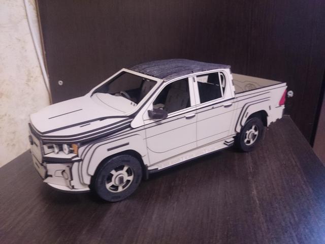 Макет 3D-макет Toyota Hilux для лазерной резки HDF 25 мм — изображение 1