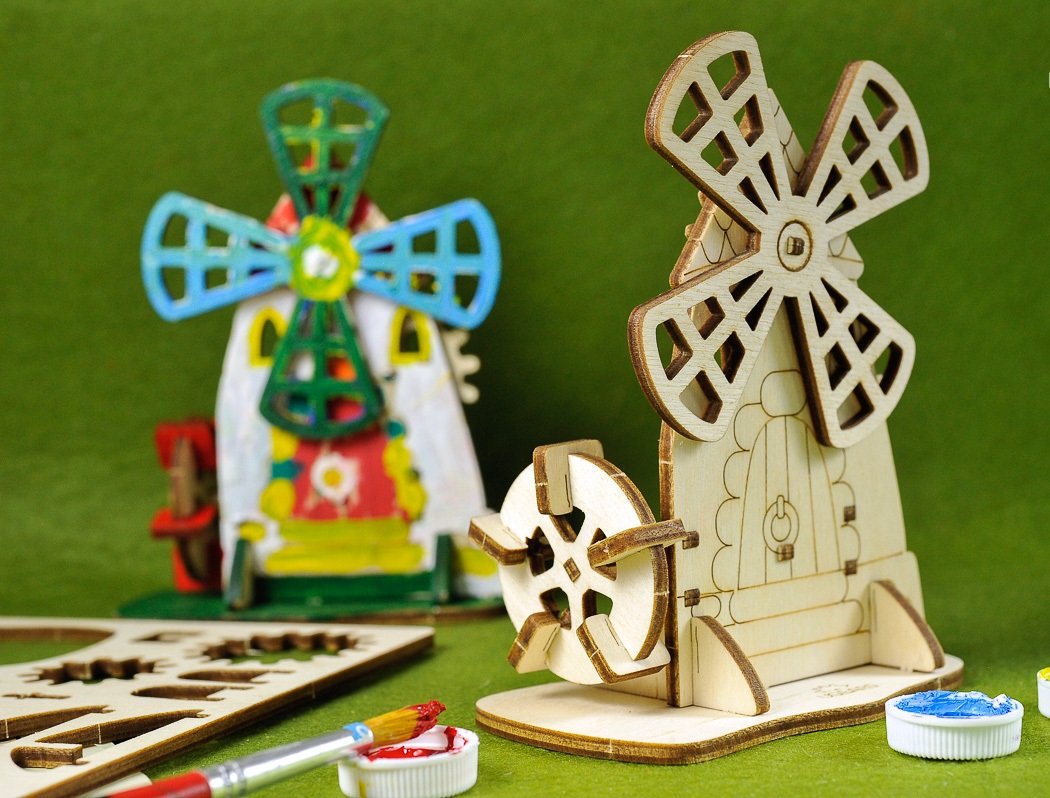 Макет 3D-модель деревянной механической мельницы для лазерной резки