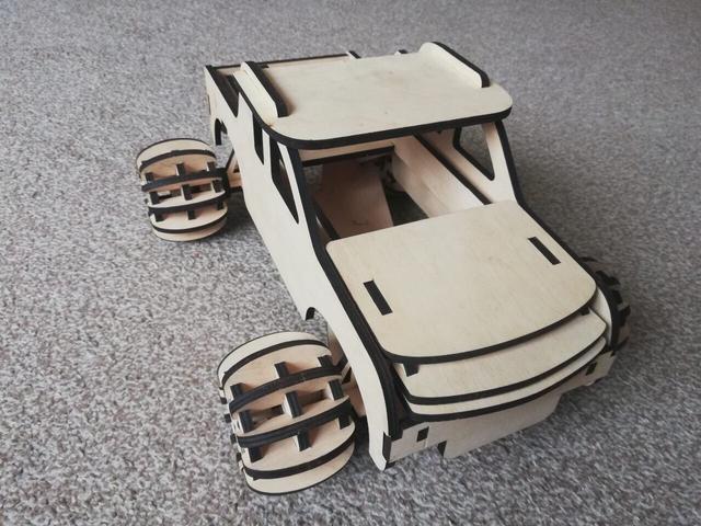 Макет 3D-модель игрушечного грузовика для лазерной резки по дереву — изображение 2