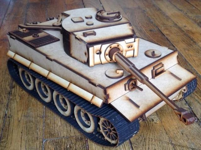 Макет 3D-модель танка Tiger E для лазерной резки файл SVG — изображение 3