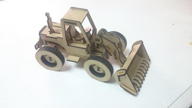 Макет 3D-пазл Бульдозер для лазерной резки 6 мм макет для станка — изображение 2