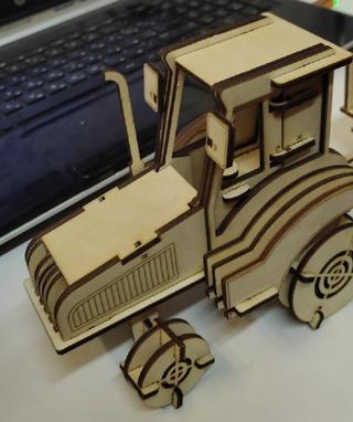 Интересный макет 3D-пазл в виде трактора с телегой макет для лазерной резки