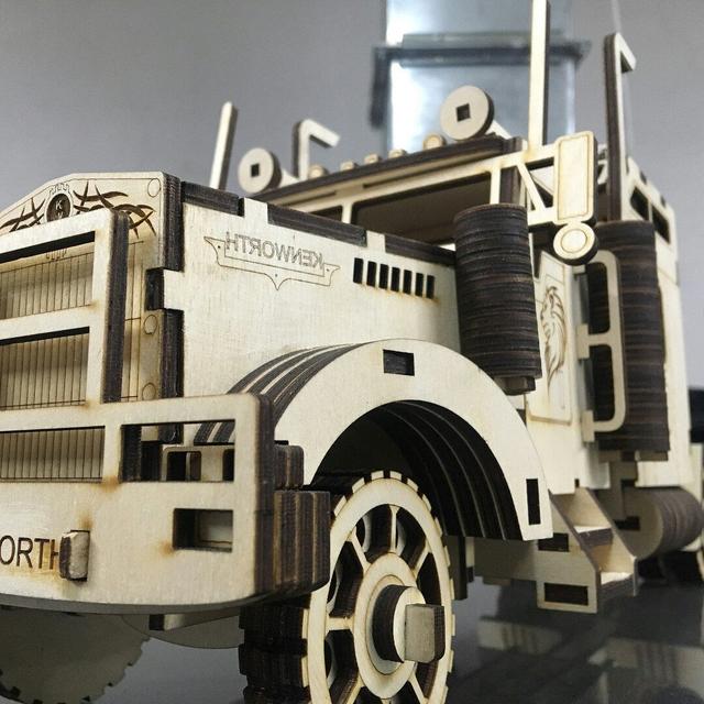 Макет 3D-пазл Kenworth W900 для лазерной резки — изображение 2